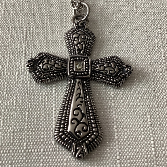 Silver Tone Cross Necklace - Picture 2 of 4